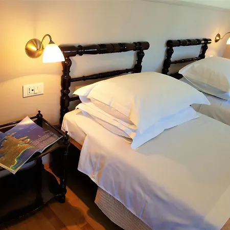 招待所 莫雷蒂别墅 特罗吉尔