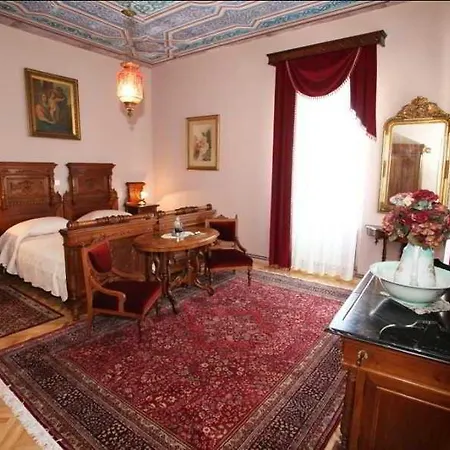 Moretti Gasthuis Trogir