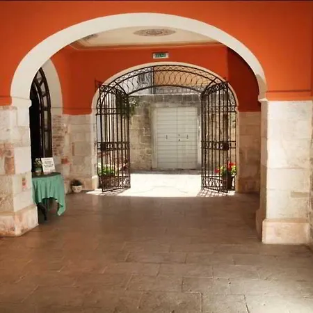 招待所 莫雷蒂别墅 4*