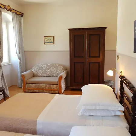 Moretti Guest house 4*
