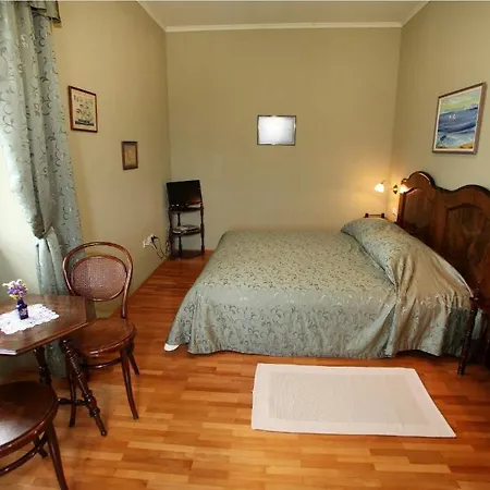 Moretti Guest house 4*