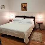 Moretti 4* 트로기르