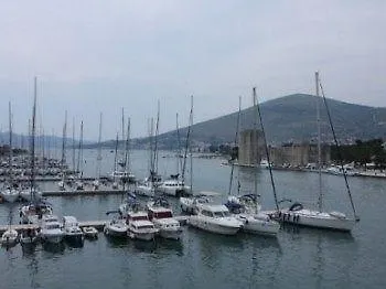 Moretti Konukevi Trogir